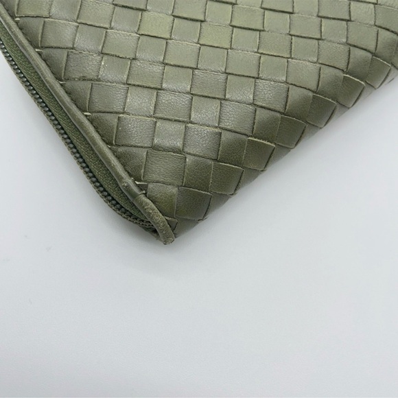 Bottega Veneta Intrecciato Leather Olive Green Zip Round Long Wallet W/Box - Picture 13 of 14